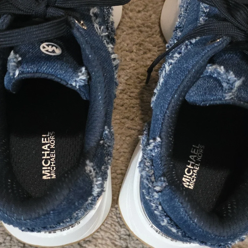 Michael Kors Ari Trainer Frayed Denim Sneakers - Picture 10 of 11